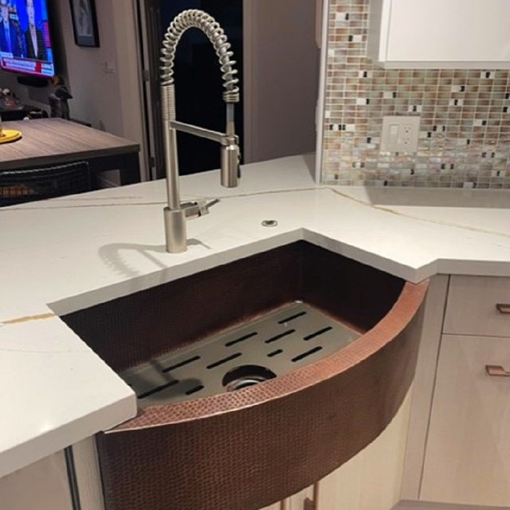 SoLuna Copper Farmhouse Sink